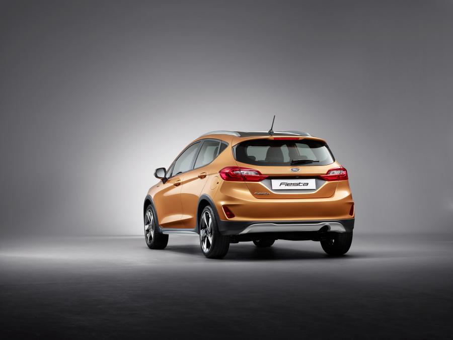 Ford Fiesta Active 2017 года  (WW) (фото 4 из 37)
